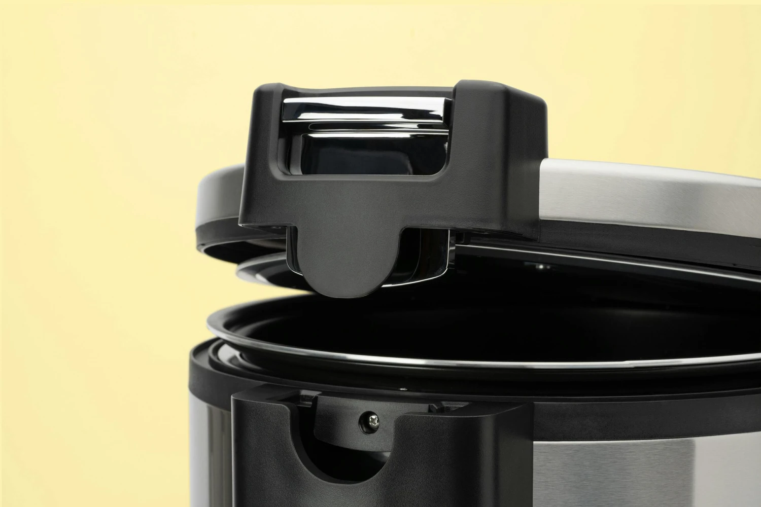 Reishunger Profi Gastro-Reiskocher - Bis Zu 32 Portionen - 5,8 L - Edelstahlgehäuse - Doppelte Antihaftbeschichtung - & Timer - 3 Programme 4 Reishunger Profi Gastro-Reiskocher - Bis Zu 32 Portionen - 5,8 L - Edelstahlgehäuse - Doppelte Antihaftbeschichtung - & Timer - 3 Programme – Bild 2